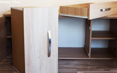 How to Disassemble Furniture When Moving: 10 Steps for Success