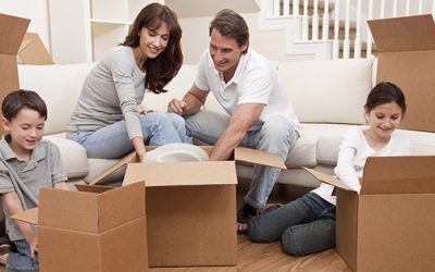 What to Pack When Moving: Packing Checklist