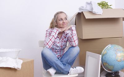 Hire Movers or Move by Yourself? What Should You Do?