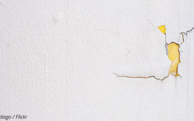 10 Ways to Protect Your Walls When Moving Furniture