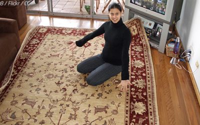 How to Pack Rugs for Moving
