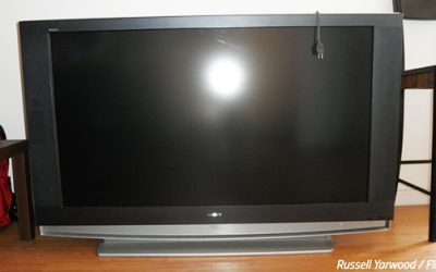 How to Pack a TV for Moving: Professional TV Packing Tips